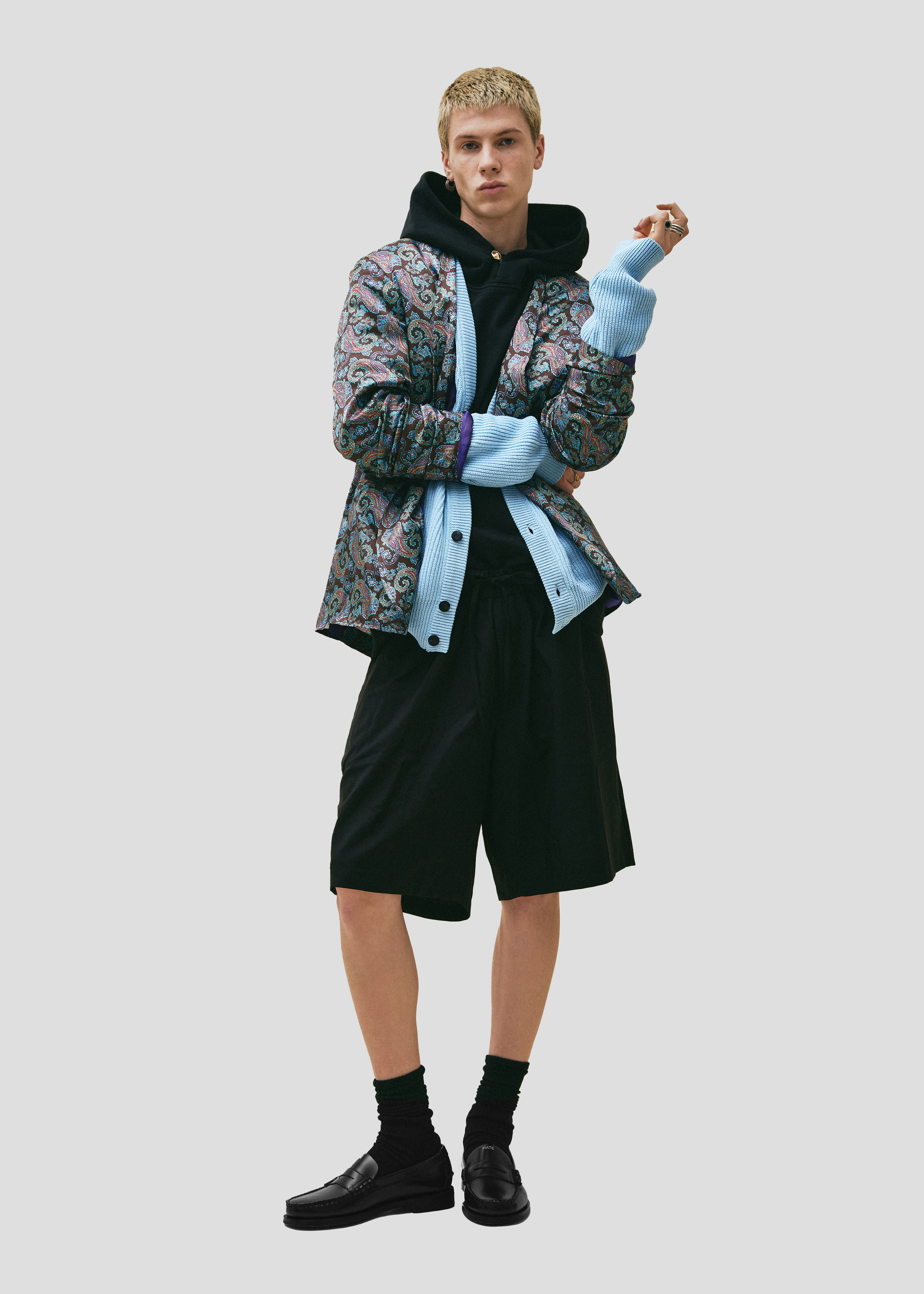 【Kith】Floral Seersucker Kimono Jacket Kith】Floral Seersucker Kimono Jacket Kith Blue Floral Print