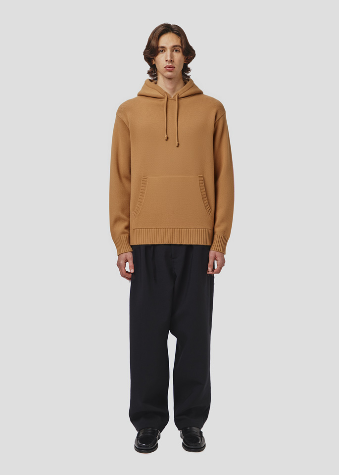 SEVEN GAUGE: MAGLIA CON CAPPUCCIO IN LANA CAMMELLO