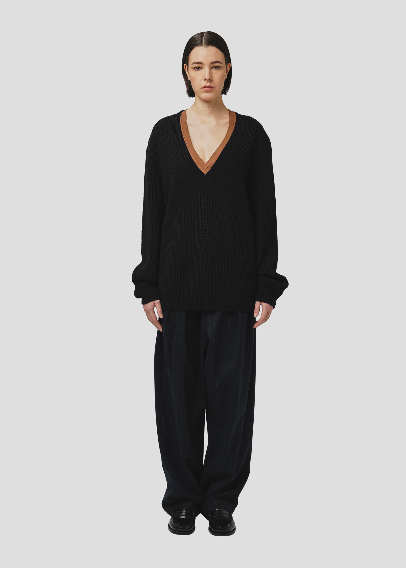 SEVEN GAUGE: MAGLIA COSTA INGLESE SCOLLO V LANA NERO