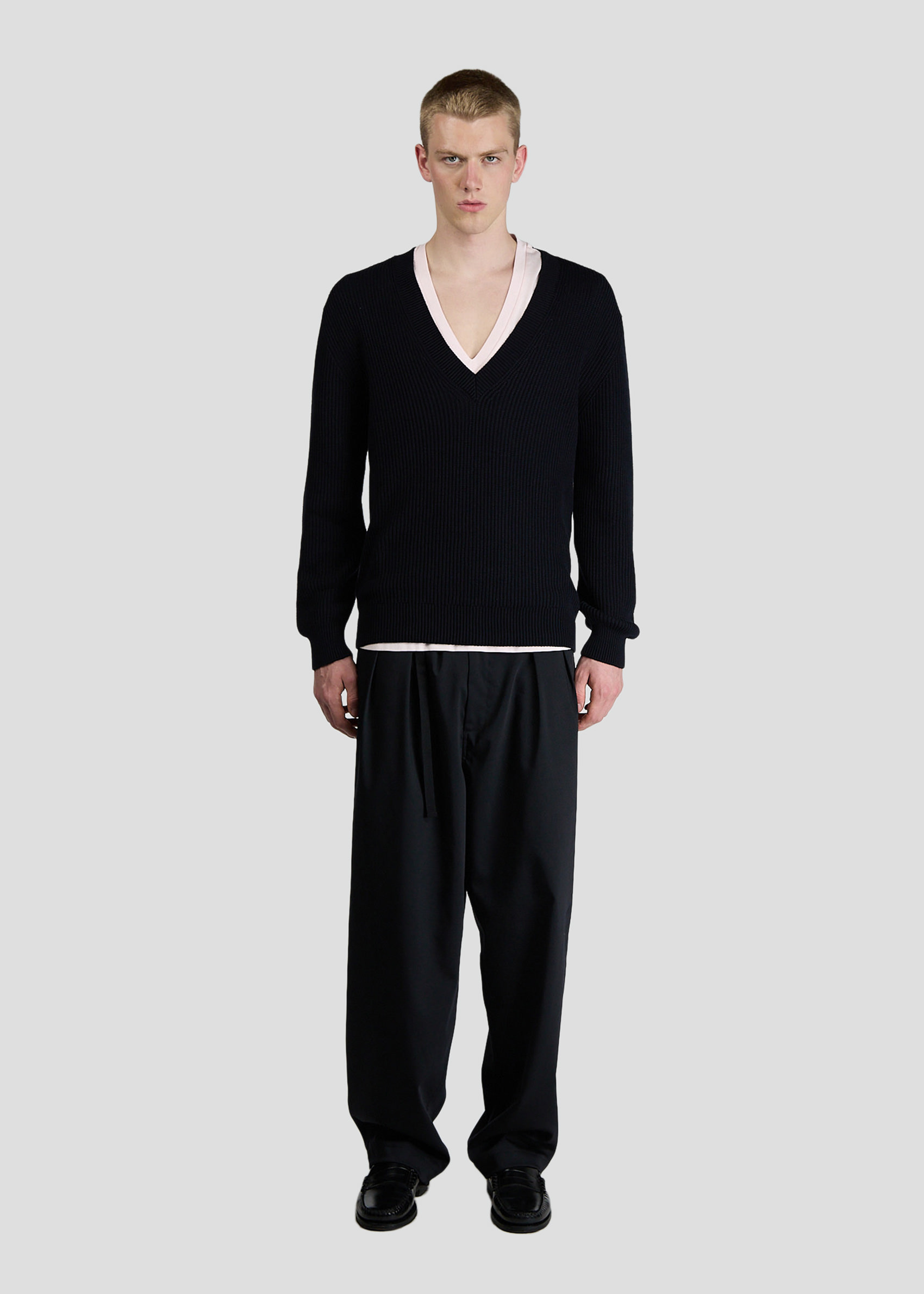 SEVEN GAUGE MAGLIONE SCOLLO A V COTONE COSTA INGLESE NERO