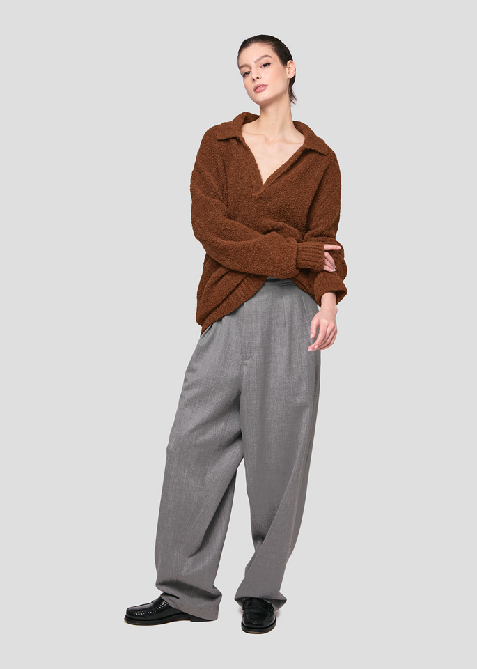 SEVEN GAUGE: BUCLET POLO SWEATER TOBACCO