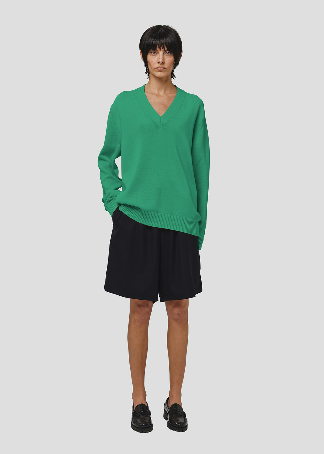 SEVEN GAUGE: PULLOVER SCOLLO A V IN COTONE VERDE