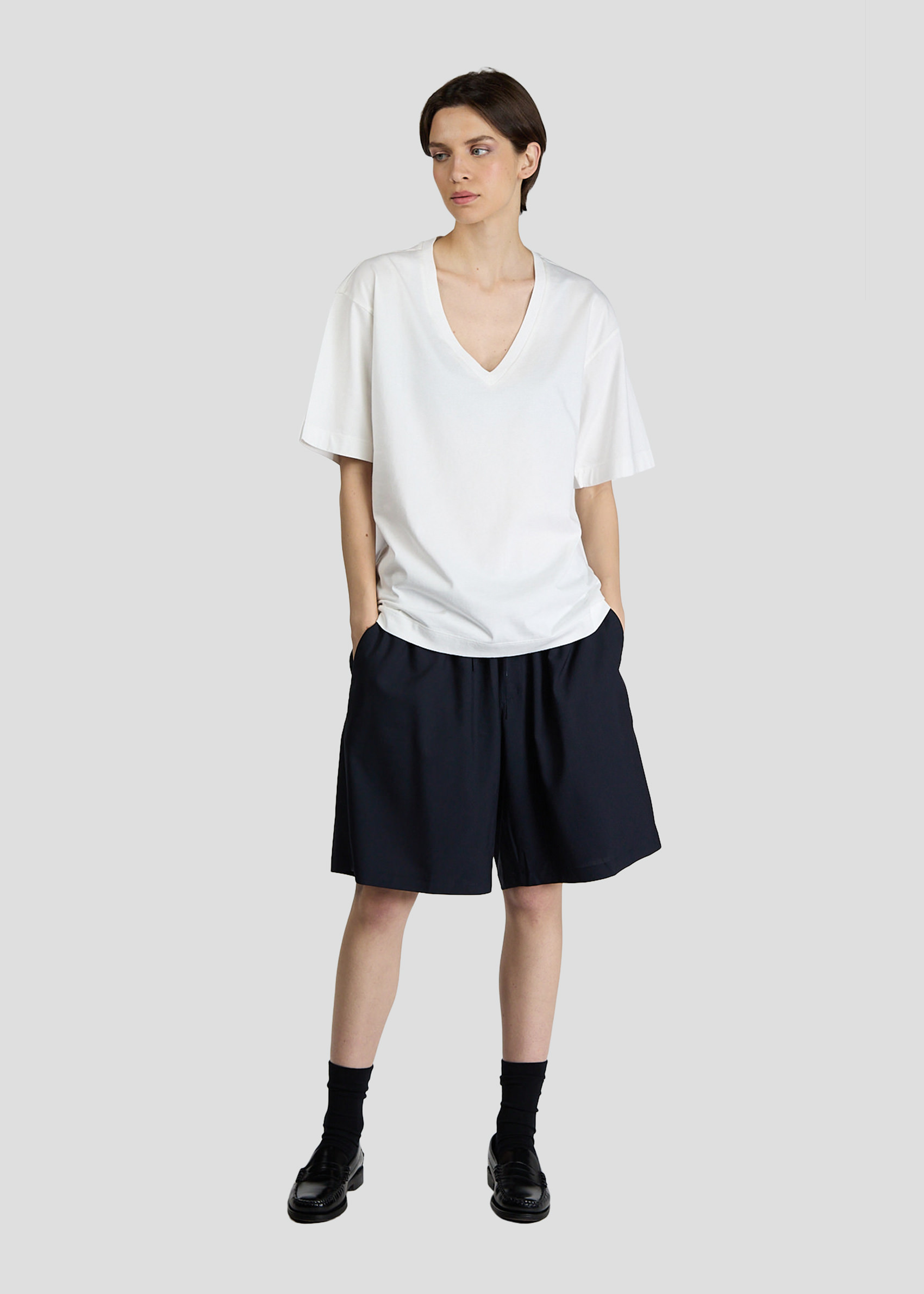 SEVEN GAUGE T-SHIRT SCOLLO A V MANICA CORTA BIANCO