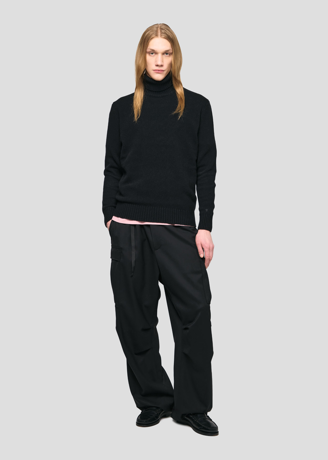 SEVEN GAUGE: LAMBSWOOL HIGH NECK SWEATER BLACK