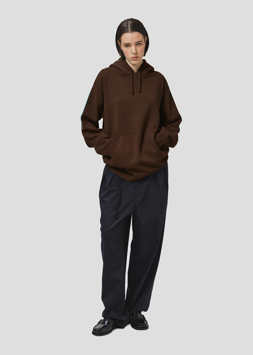 SEVEN GAUGE: LAMBSWOOL HOODED SWEATER MORO