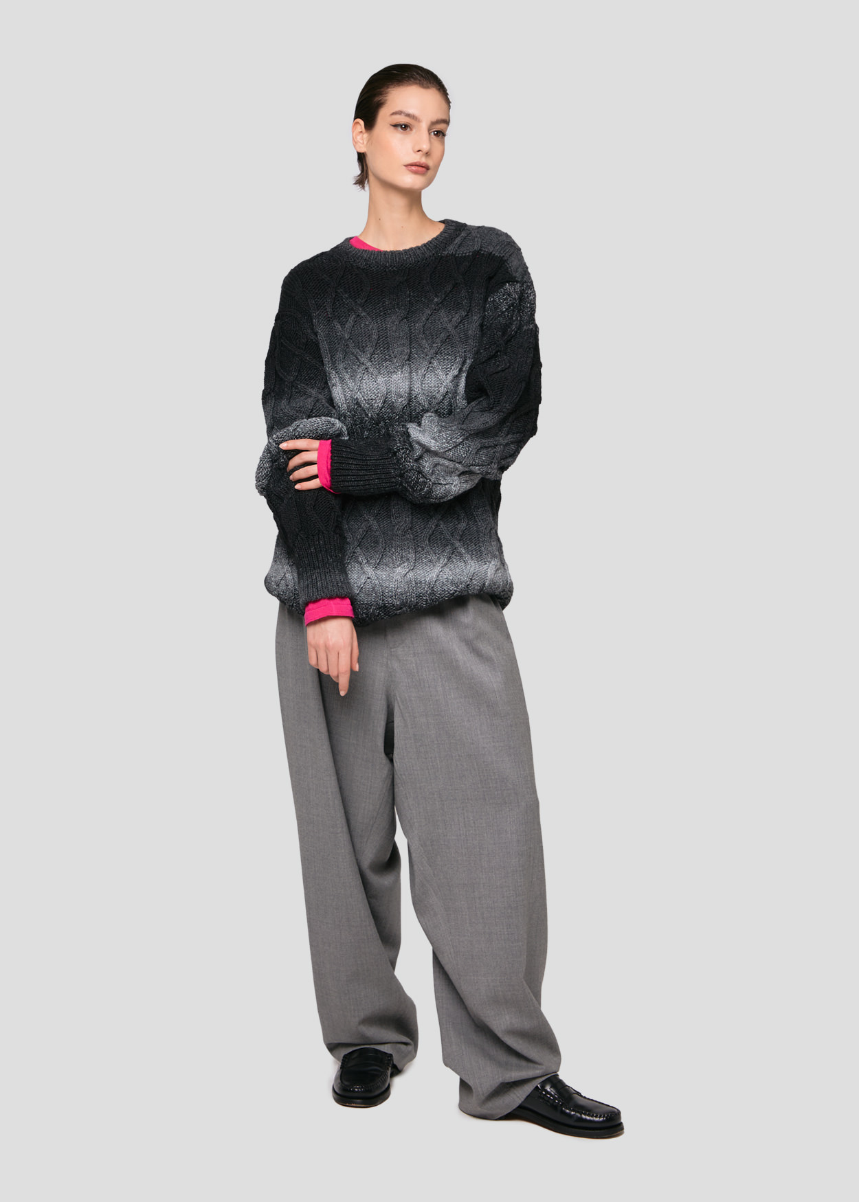 SEVEN GAUGE: DEGRADE' CREWNECK SWEATER BLACK