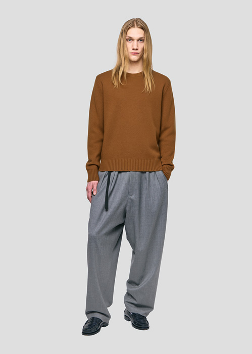 SEVEN GAUGE: LAMBSWOOL CREWNECK SWEATER HAZELNUT