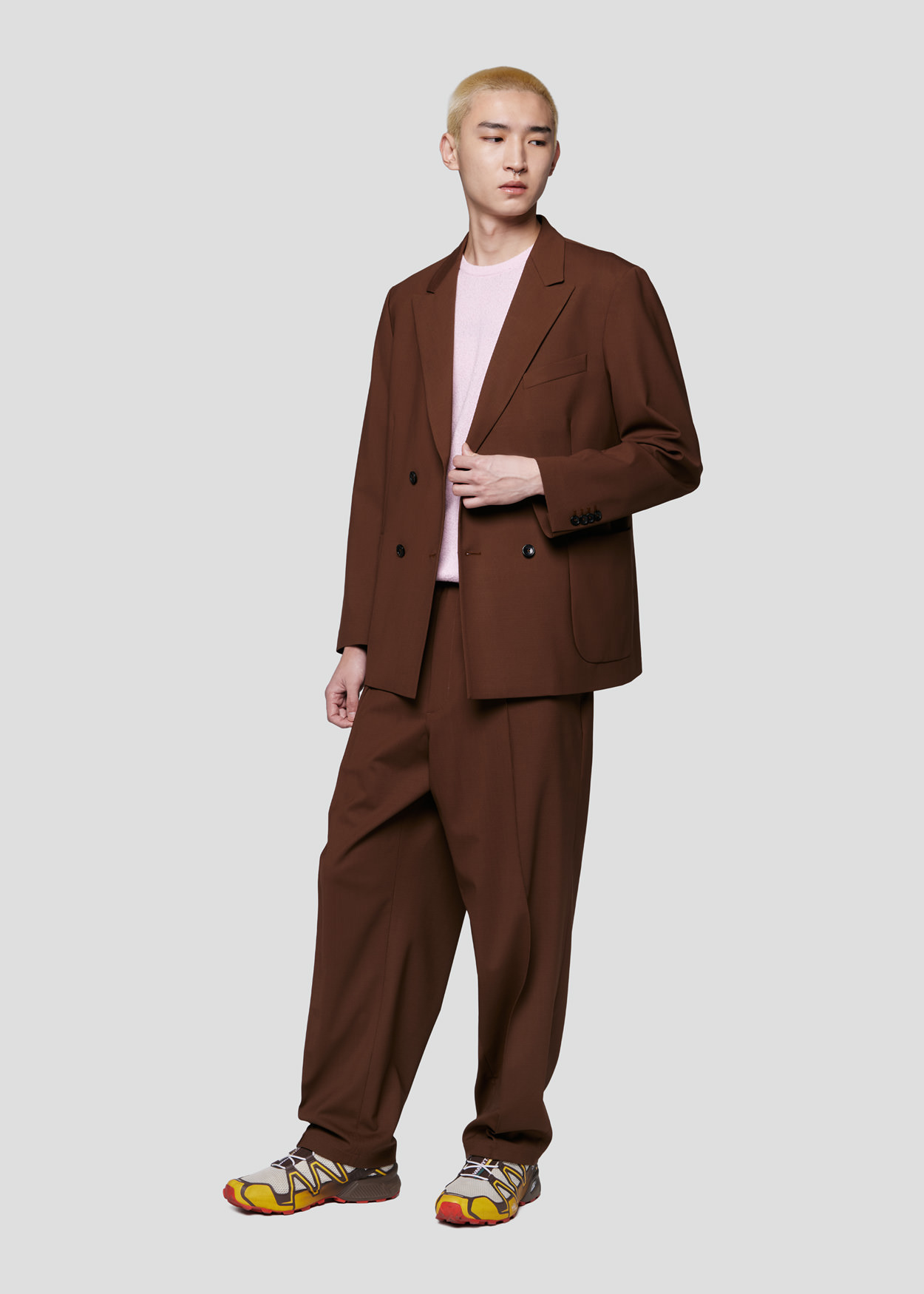 SEVEN GAUGE: TROUSERS PLEATED TROPICAL WOOL BROWN