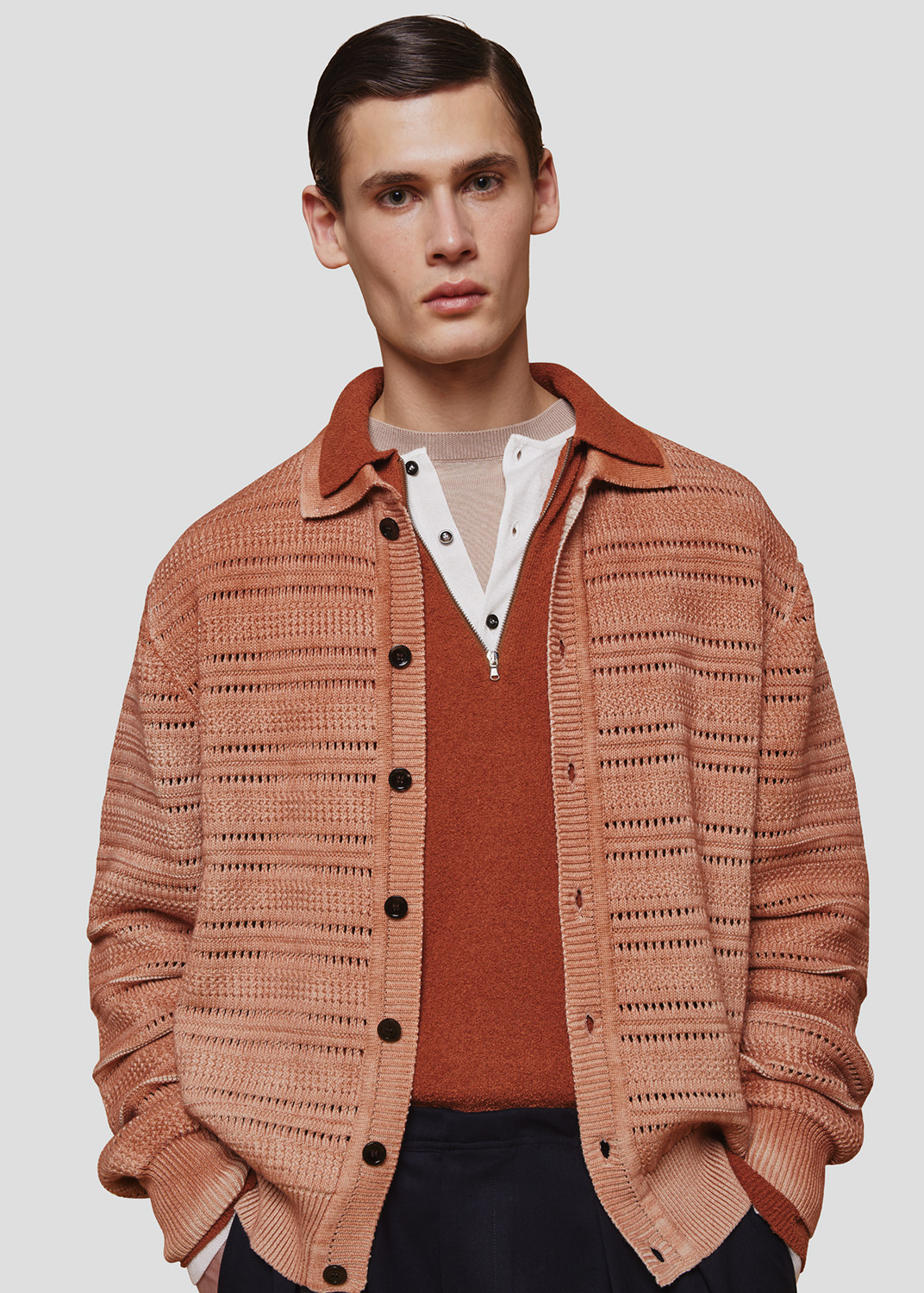 SEVEN GAUGE: CAMICIA IN MAGLIA TRAFORATA EFFETTO A SPRUZZO BRUCIATO