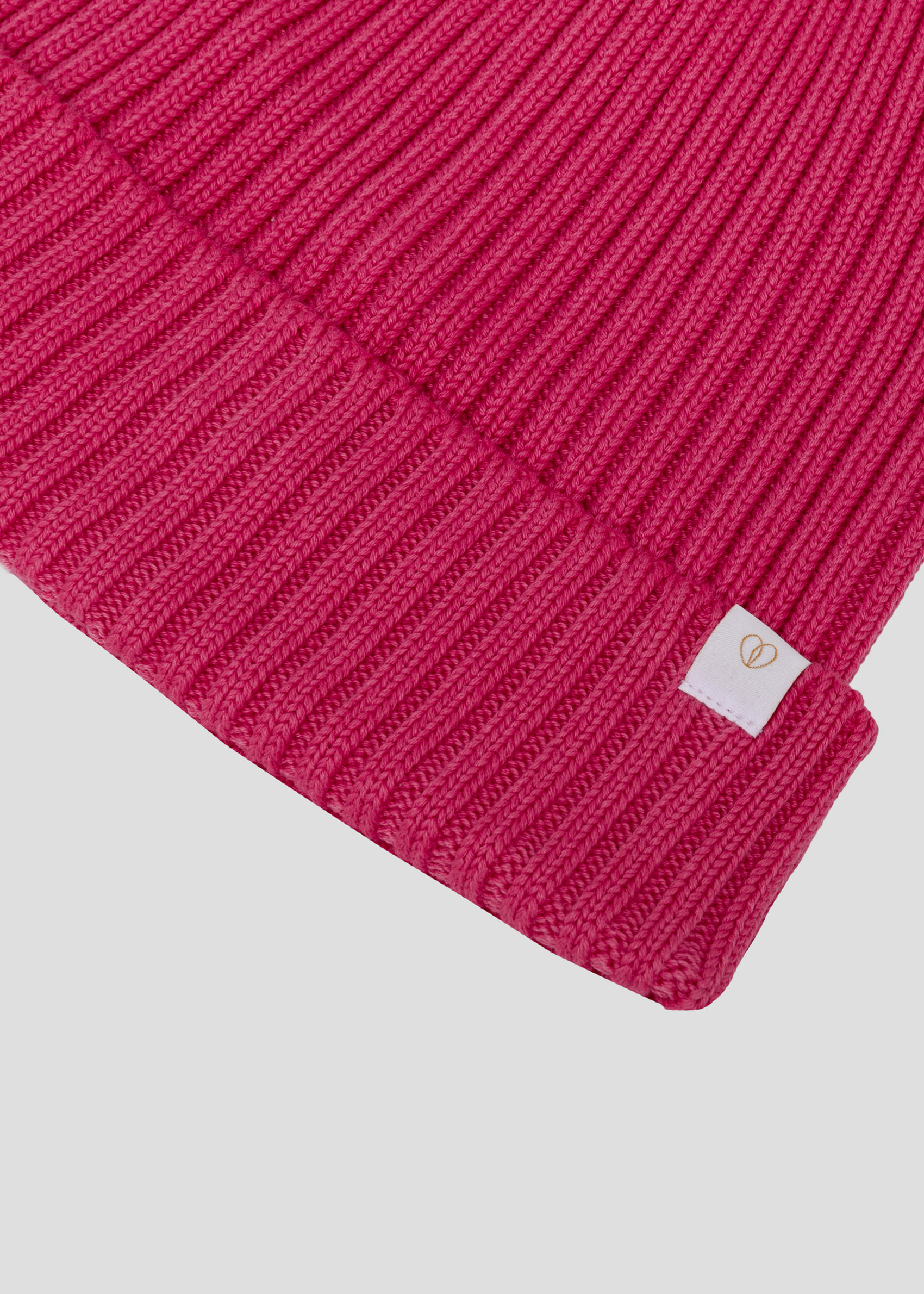 SEVEN GAUGE: COTTON BEANIE FUCSIA