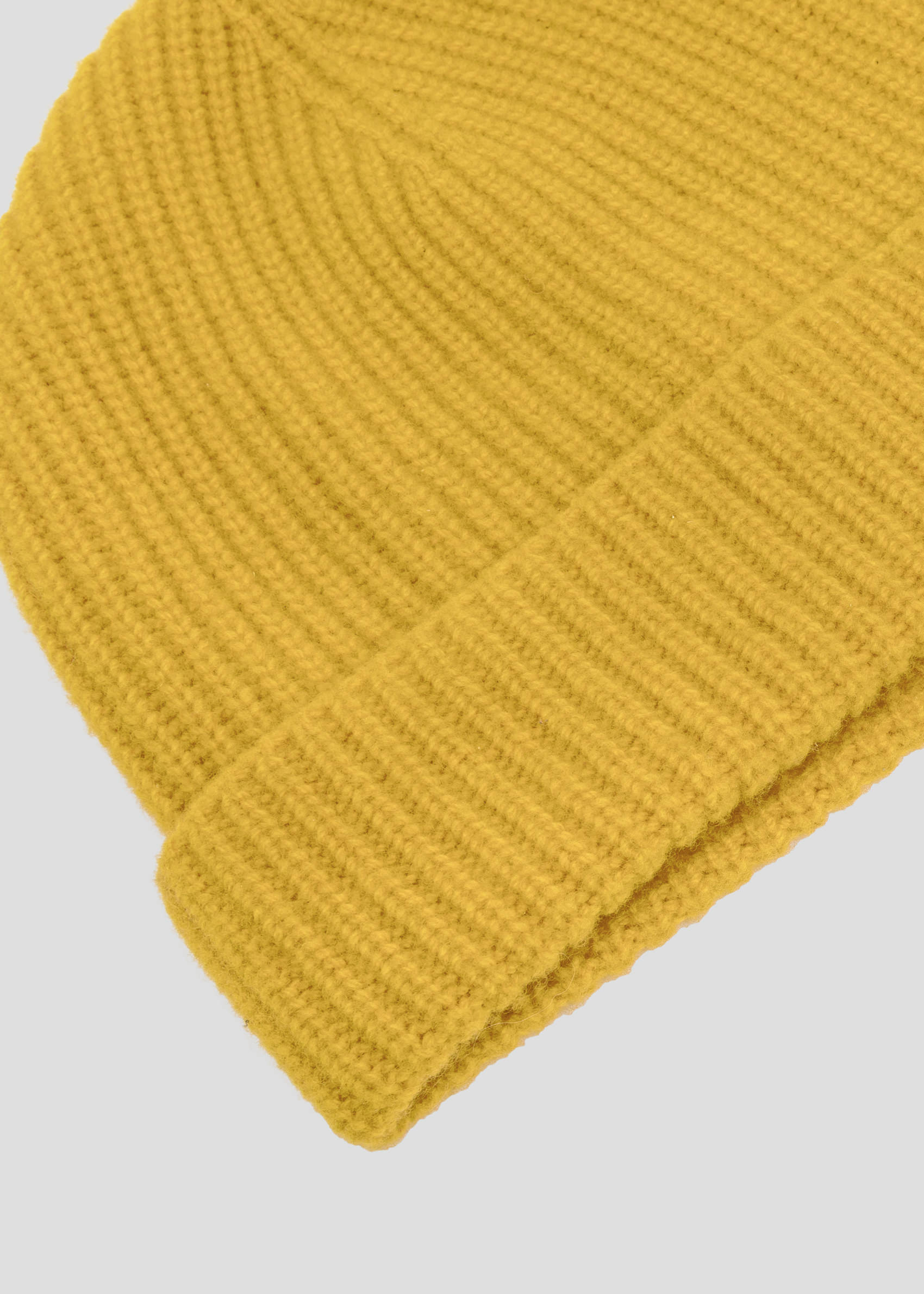 SEVEN GAUGE: WOOL BEANIE YELLOW