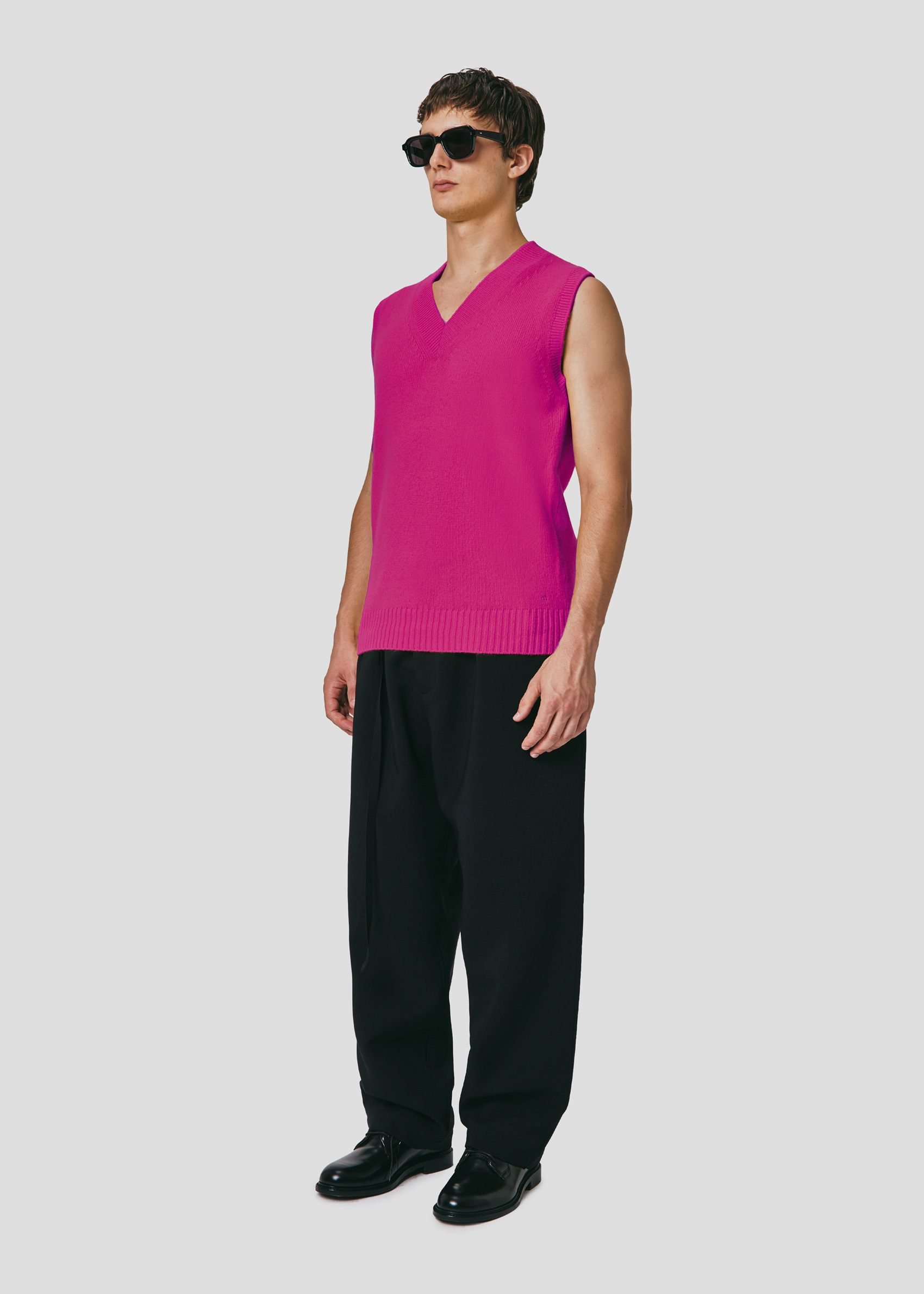 SEVEN GAUGE: GILET IN LANA FUCSIA
