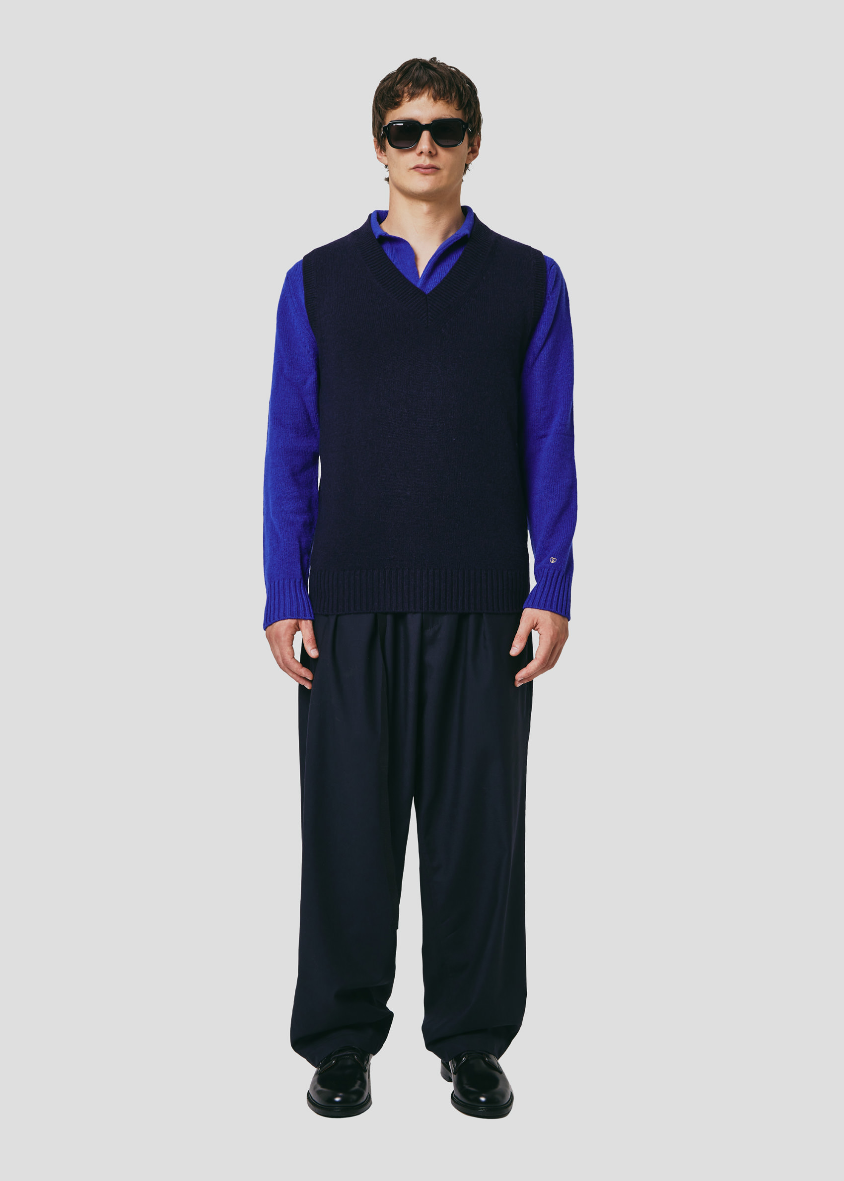SEVEN GAUGE: PULLOVER SENZA MANICHE BLU