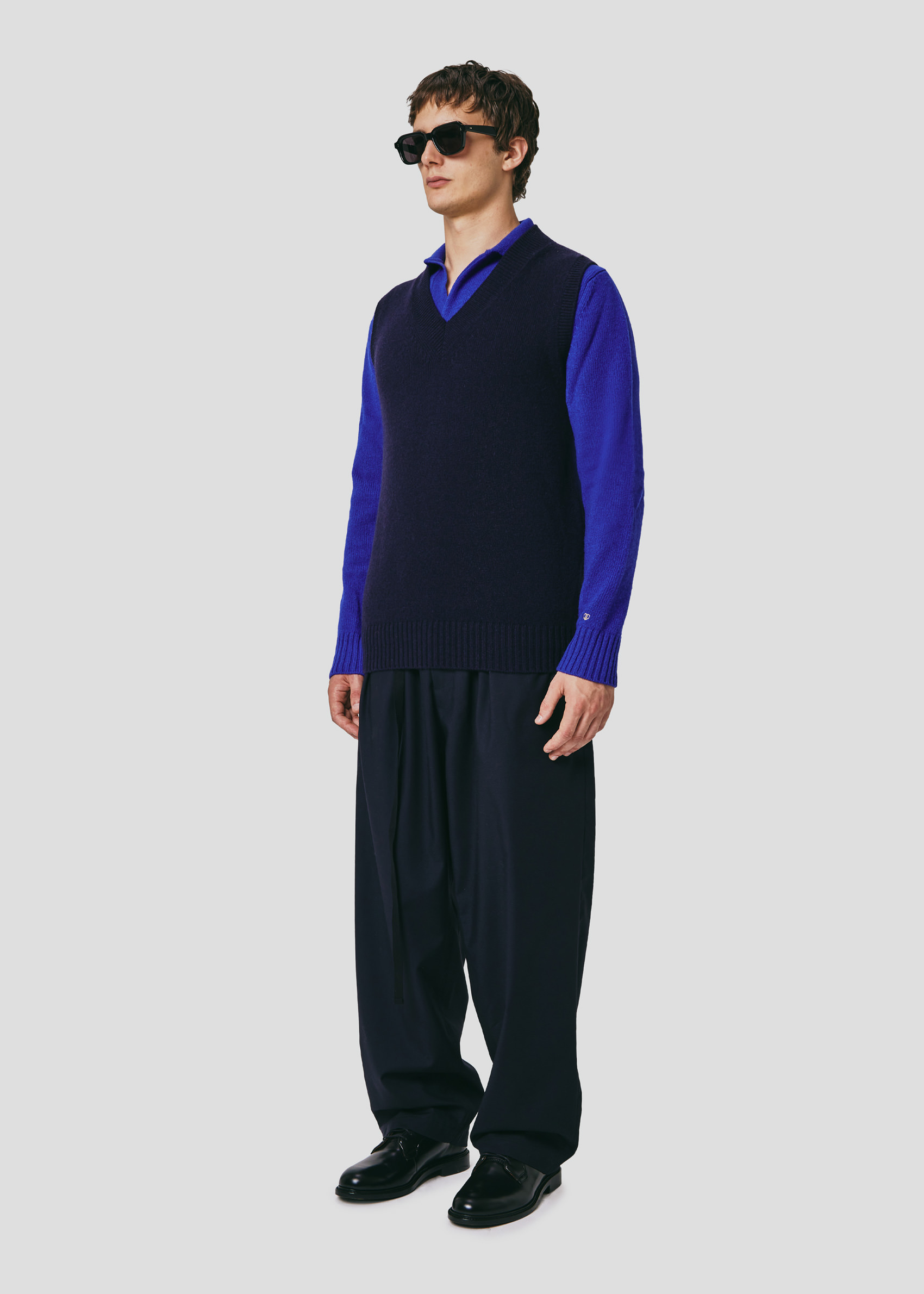 SEVEN GAUGE: PULLOVER SENZA MANICHE BLU