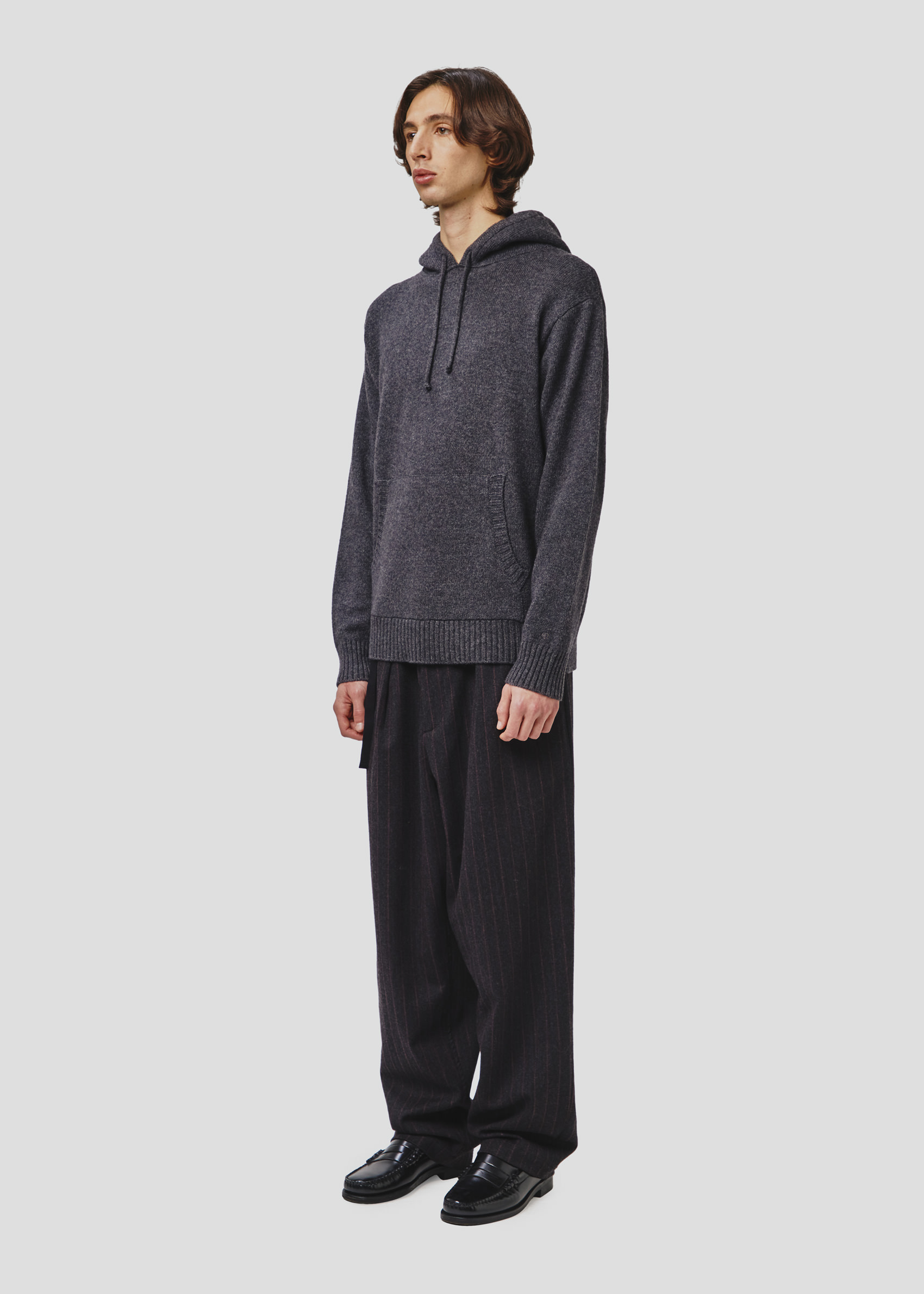 SEVEN GAUGE: MAGLIA CON CAPPUCCIO IN LANA GRIGIO