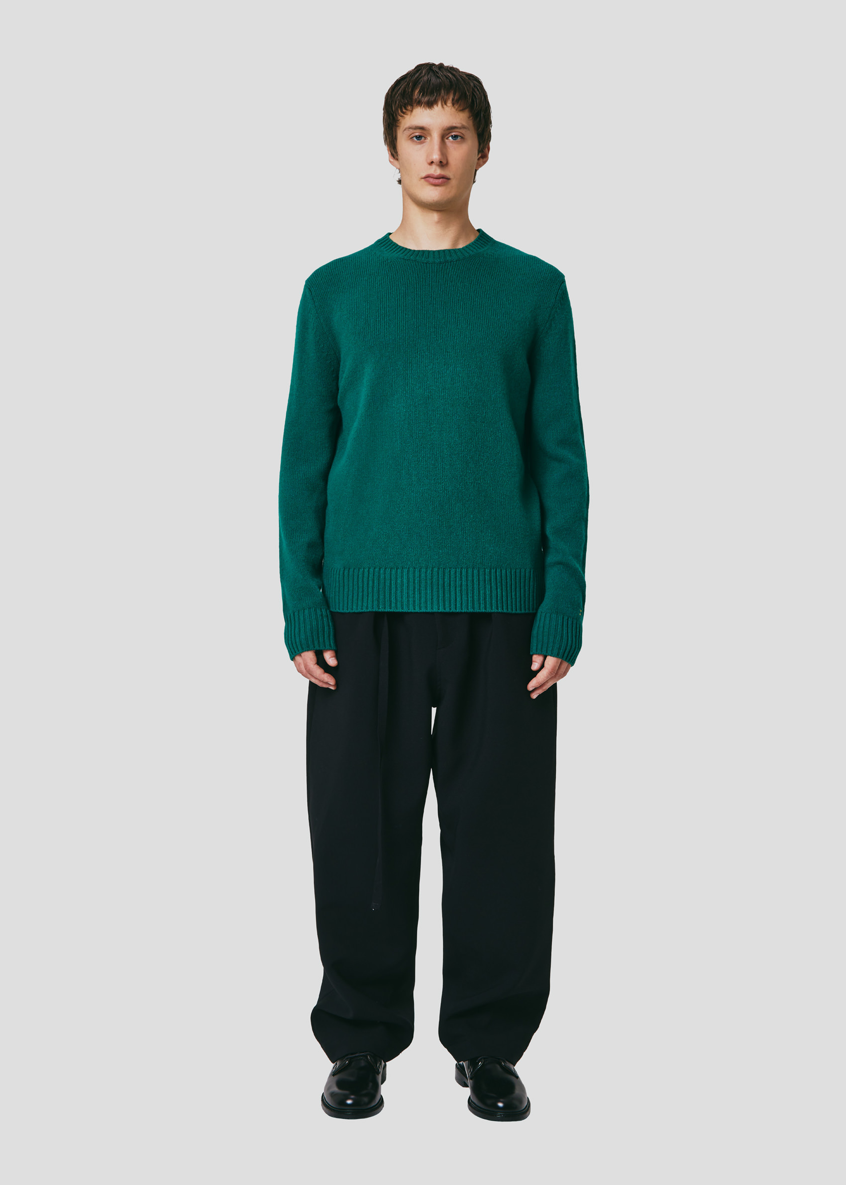 SEVEN GAUGE: CREW NECK SWEATER GREEN