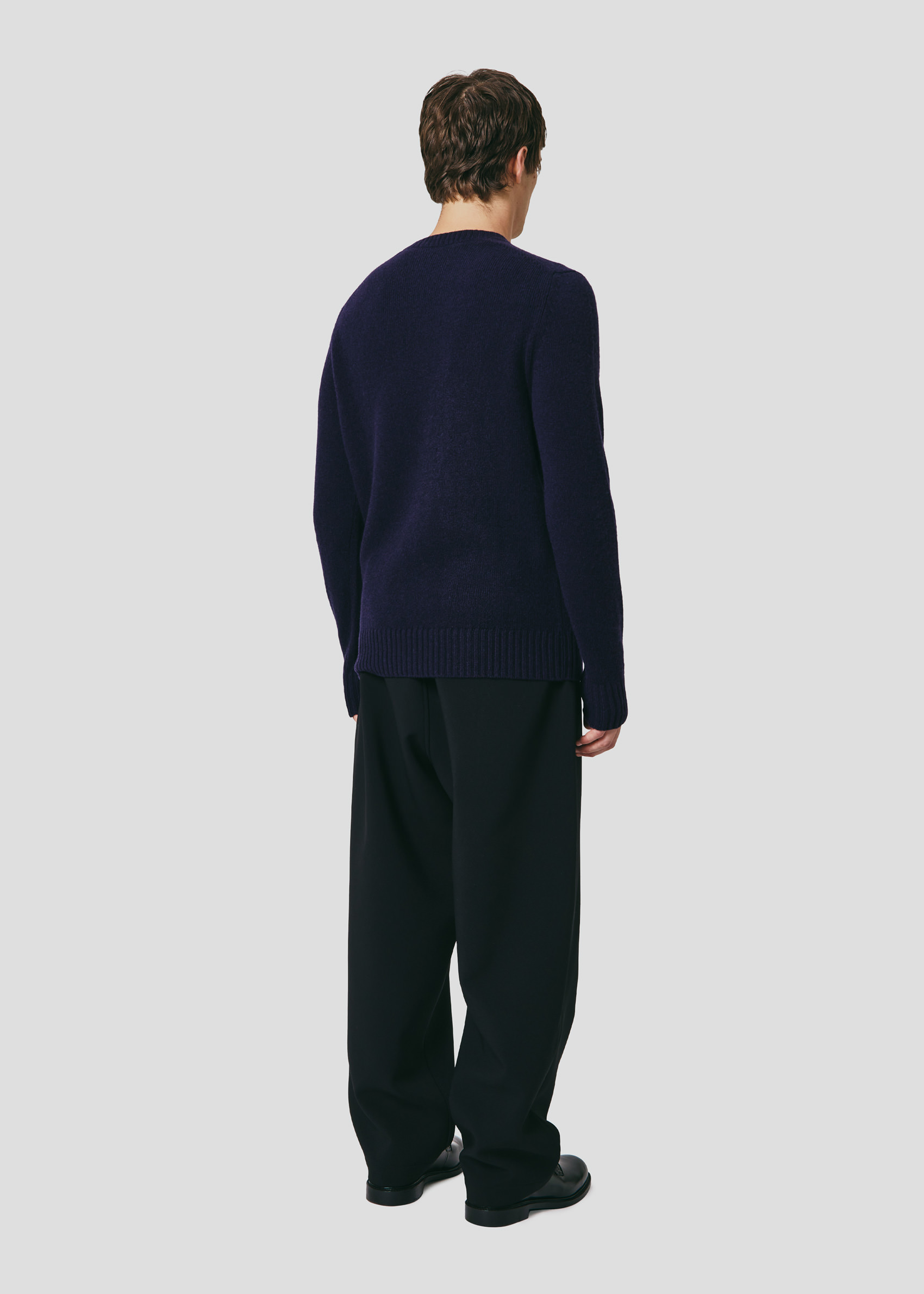 SEVEN GAUGE: CREW NECK SWEATER BLUE