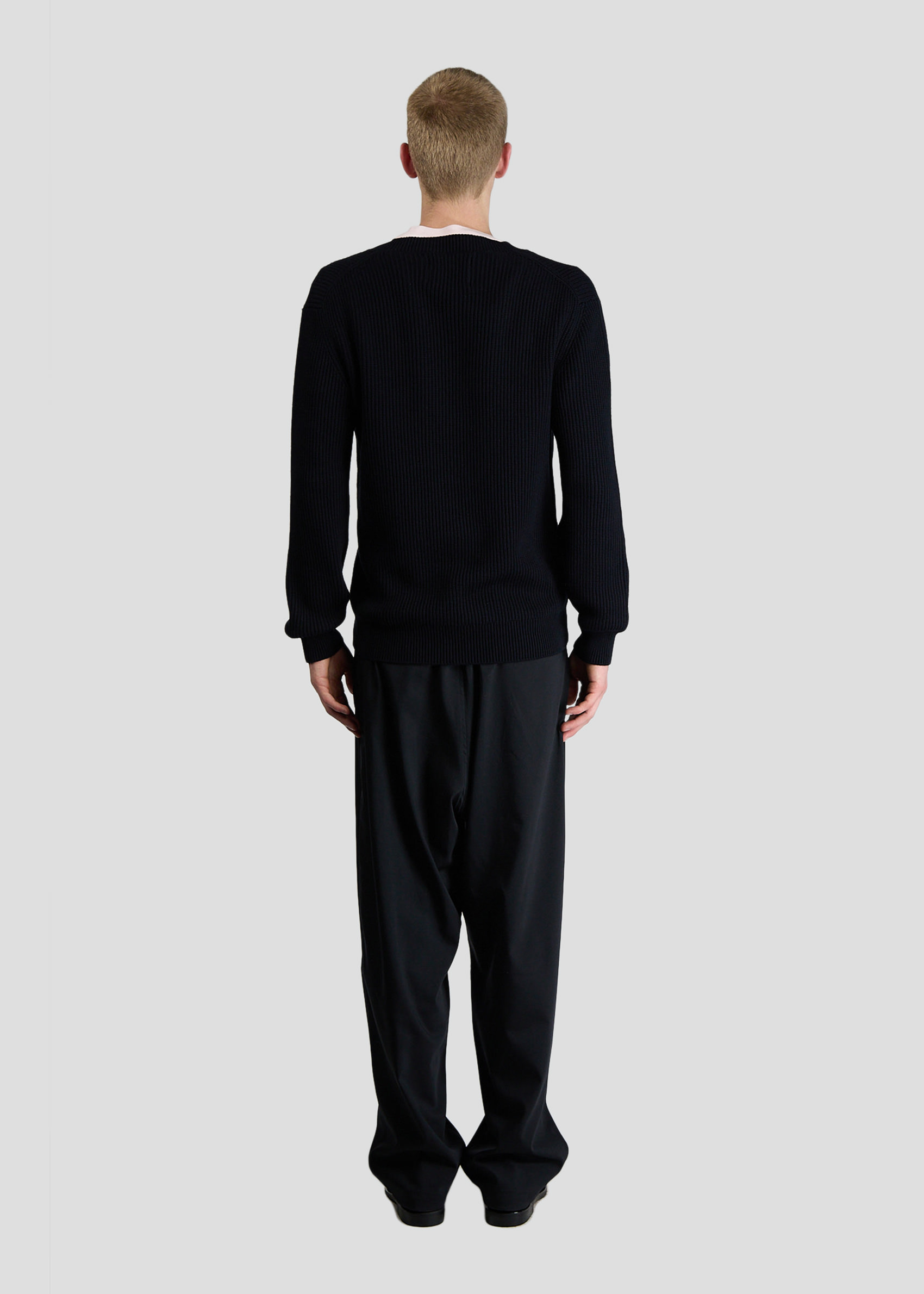 SEVEN GAUGE: ENGLISH RIB COTTON V-NECK BLACK