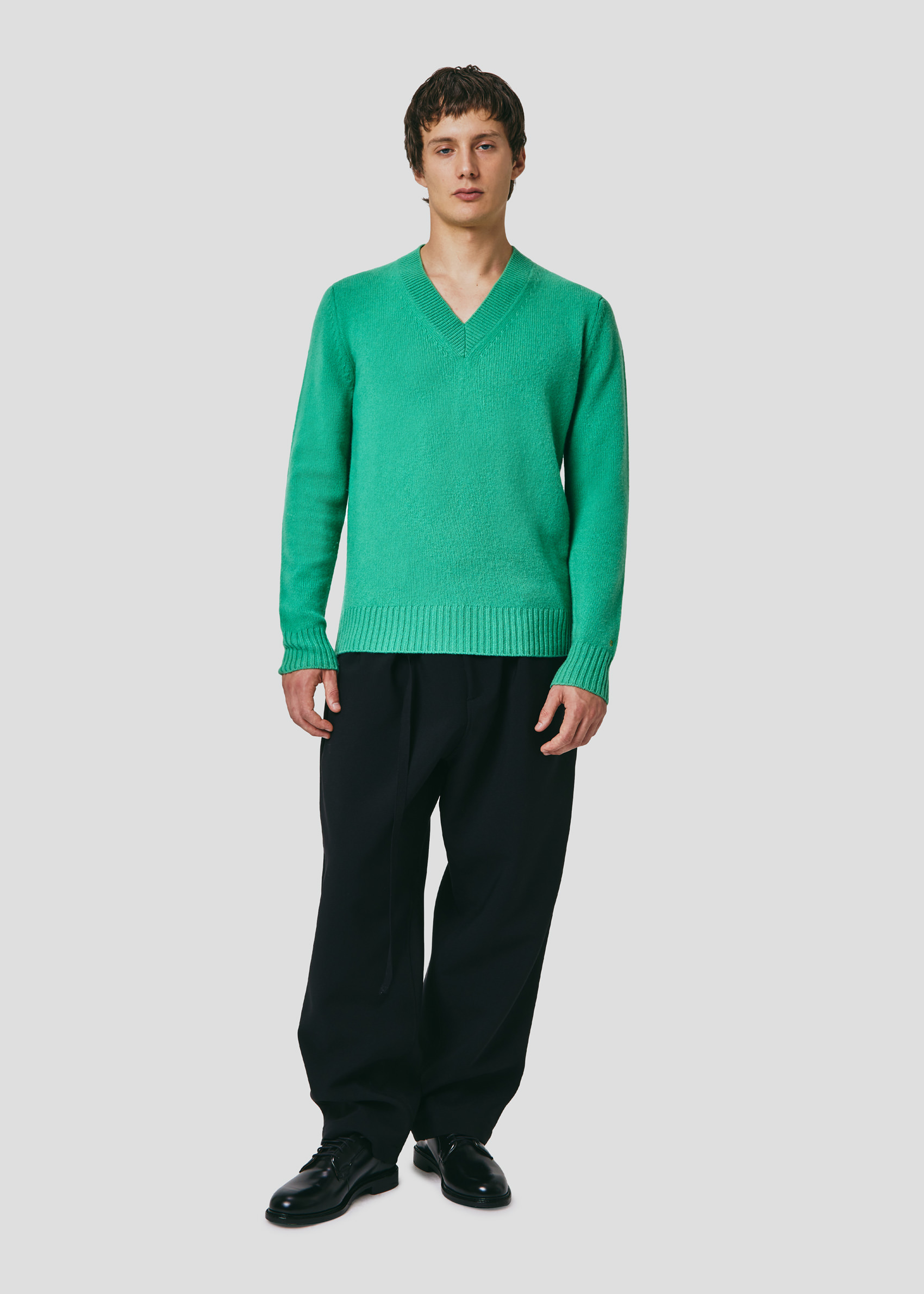 SEVEN GAUGE: V-NECK SWEATER FELCE