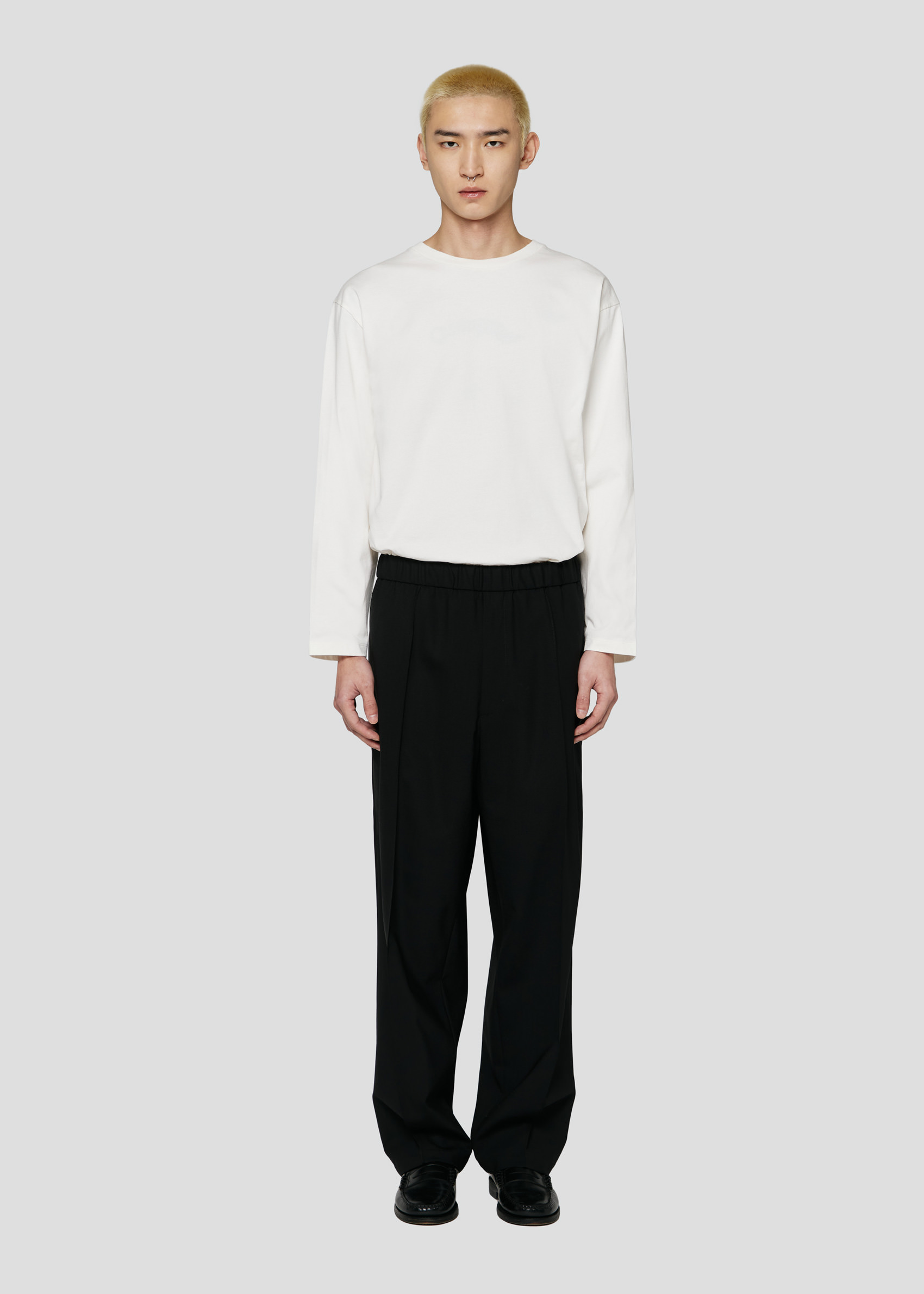 SEVEN GAUGE: TROUSERS PLEATED TROPICAL WOOL BLACK