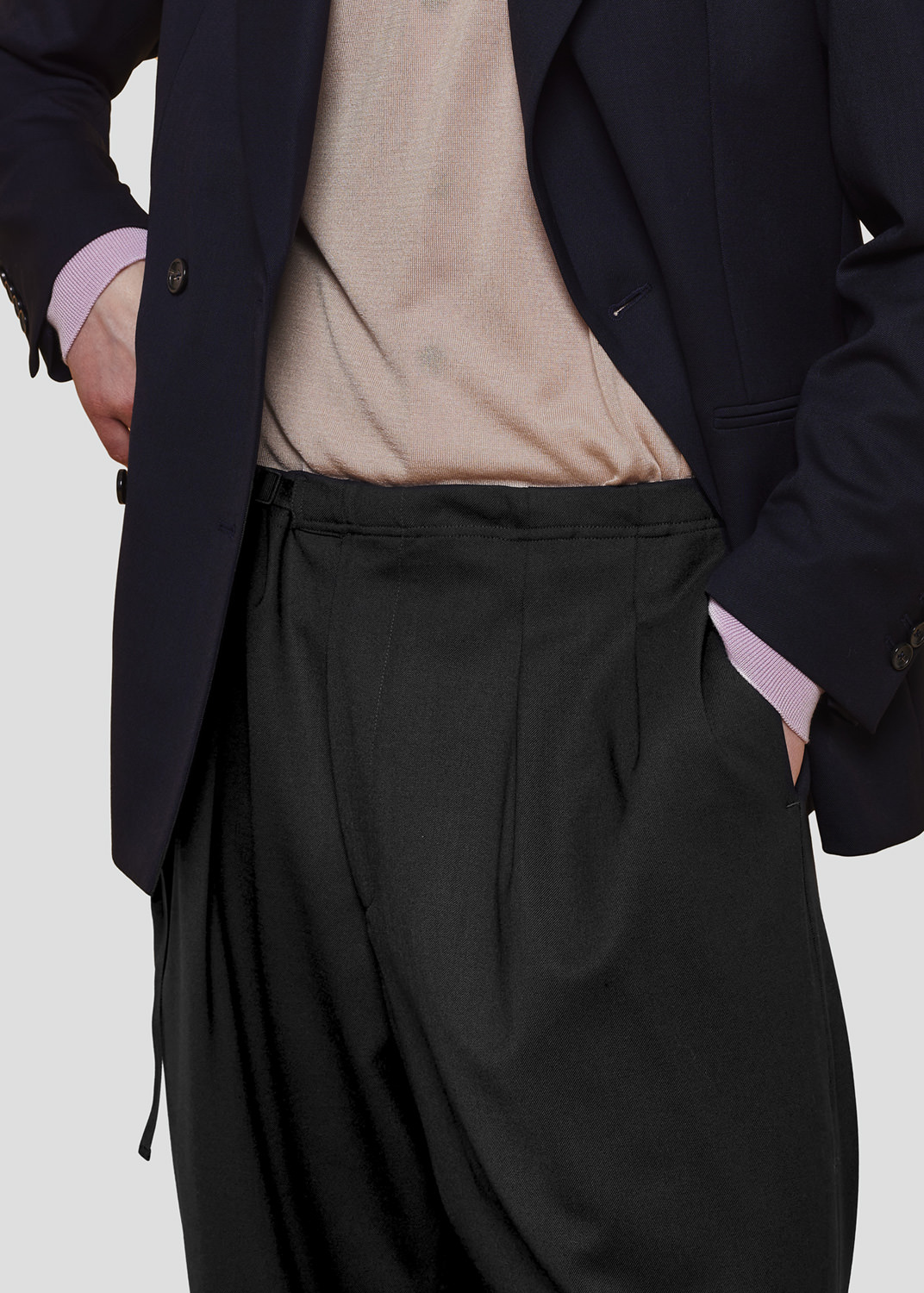 SEVEN GAUGE: TROUSERS TROPICAL WOOL GREY