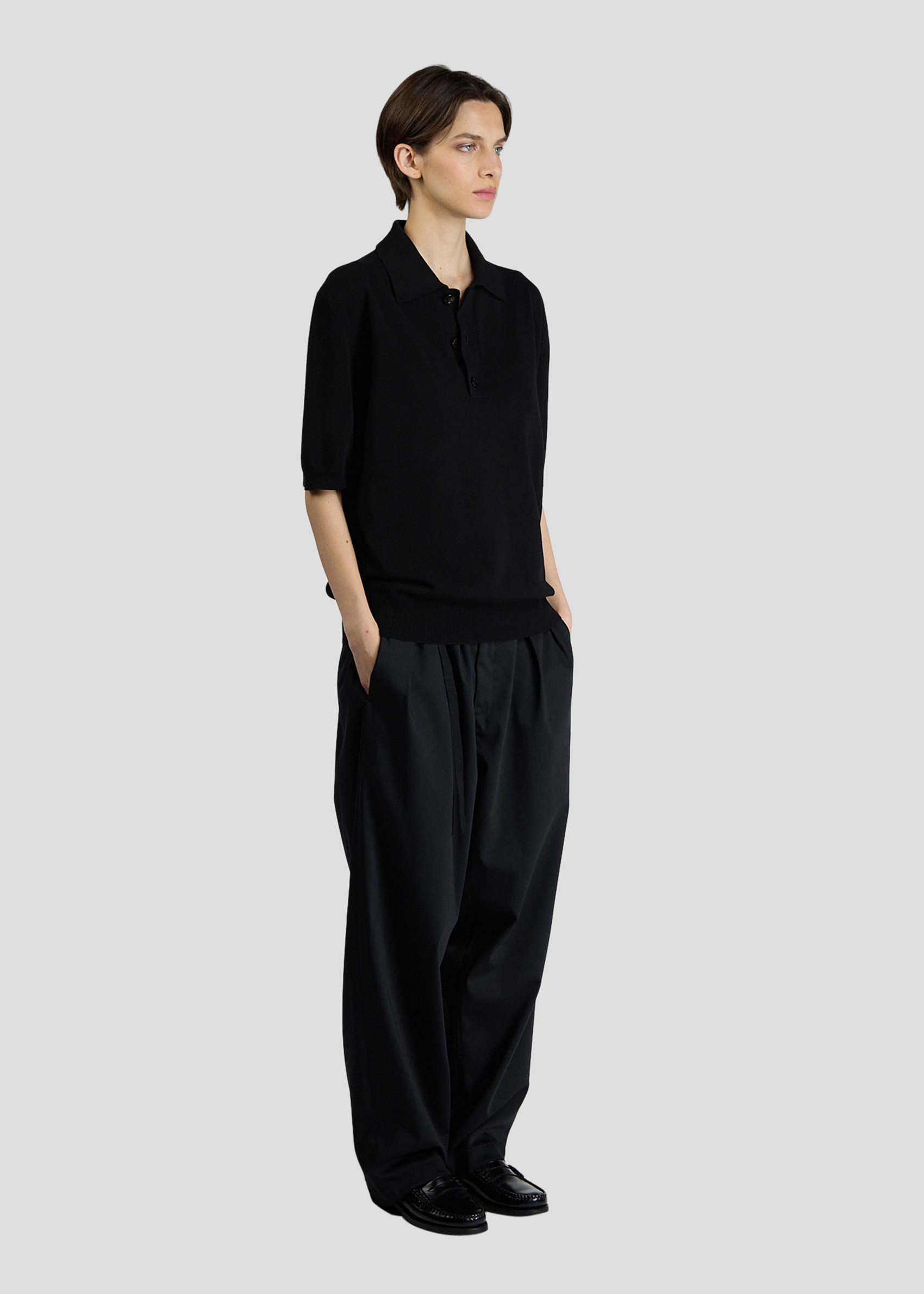 SEVEN GAUGE: CREPE POLO SHORT SLEEVE BLACK