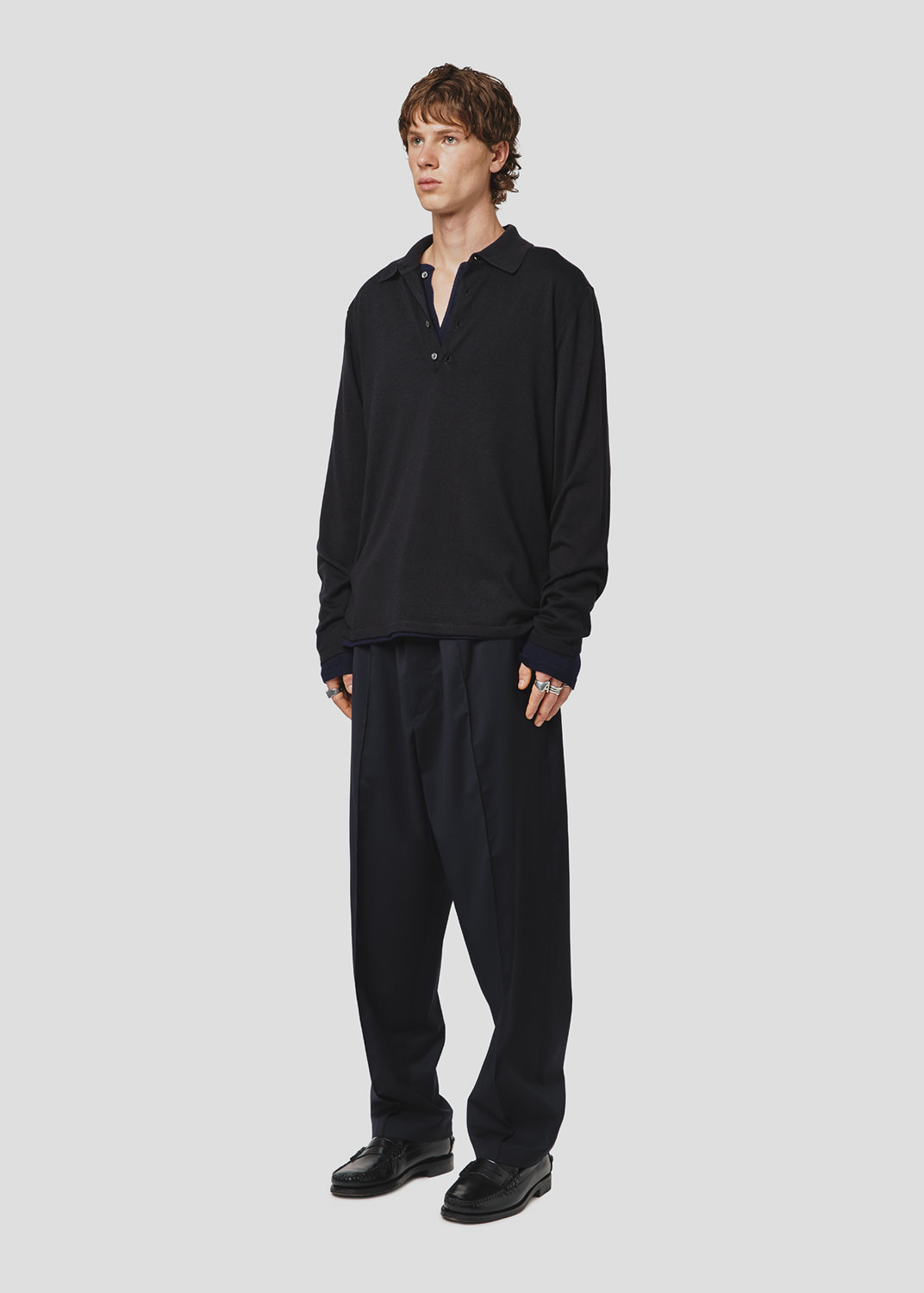 SEVEN GAUGE: MERINOS SILK POLO BLACK
