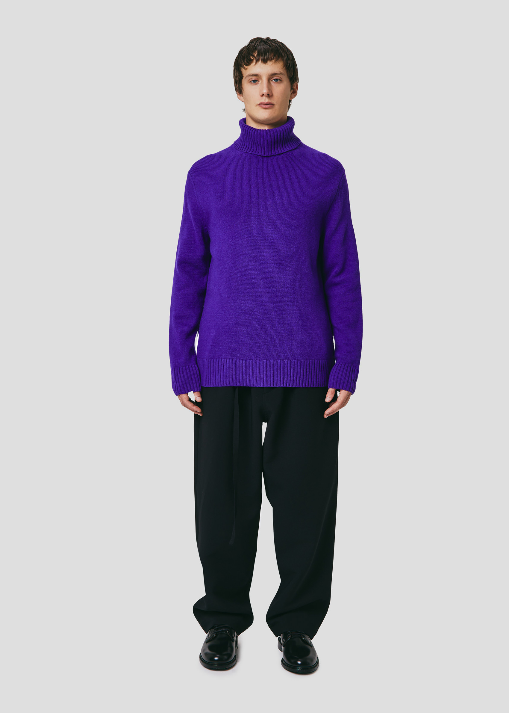 SEVEN GAUGE: MAGLIA COLLO ALTO IN LANA VIOLA