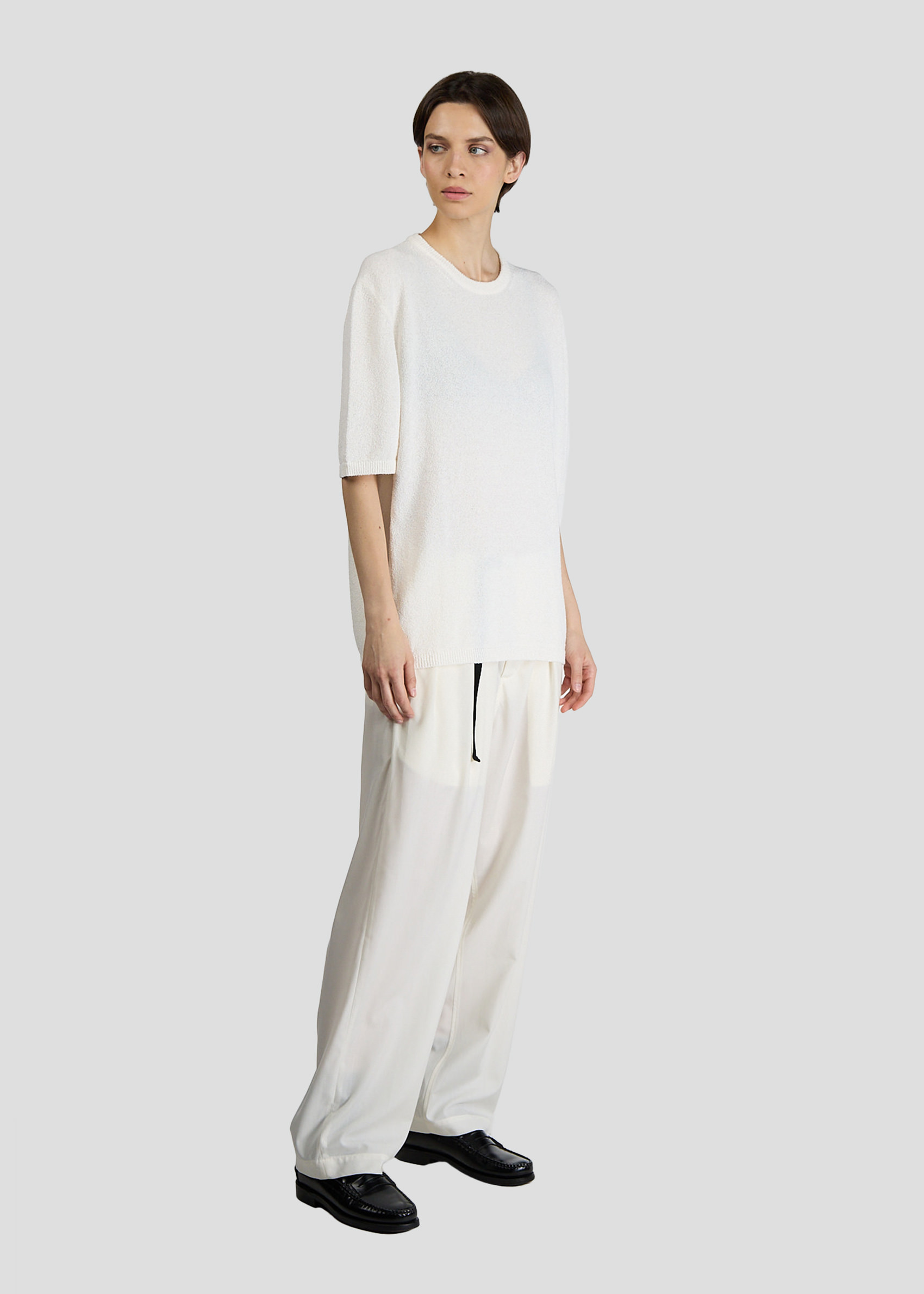 SEVEN GAUGE: BOUCLET CREWNECK SHORT SLEEVE WHITE