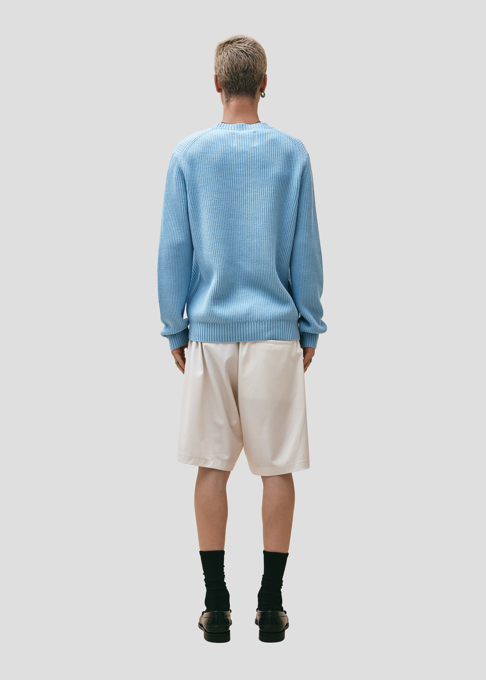 SEVEN GAUGE: WOOL COTTON CREW NECK ENGLISH RIB LIGHT BLUE