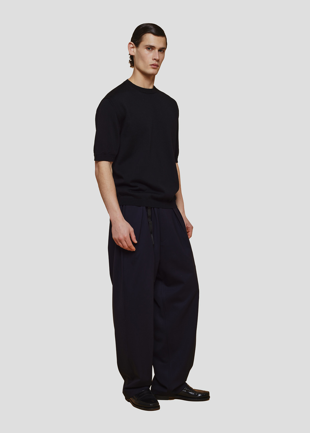 SEVEN GAUGE: PULLOVER GIROCOLLO IN COTONE LEGGERO M/C NERO