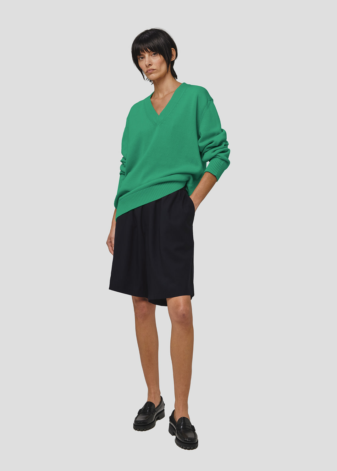 SEVEN GAUGE: PULLOVER SCOLLO A V IN COTONE VERDE