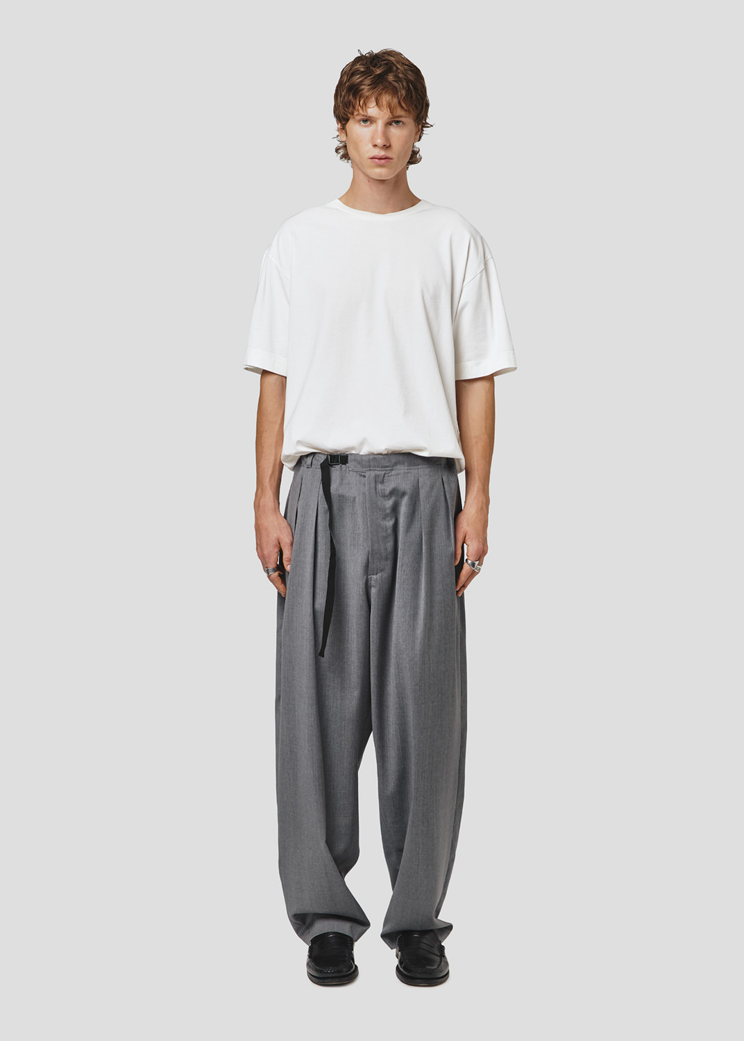SEVEN GAUGE: CREWNECK TEE SHORT SLEEVES WHITE