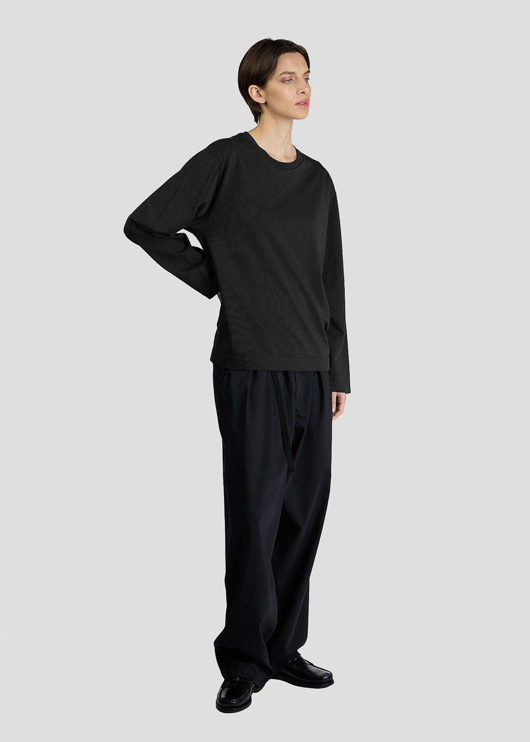 SEVEN GAUGE: T-SHIRT CREWNECK LONG SLEEVE HEAVY JERSEY BLACK